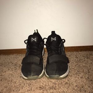 Used pg 1 men’s size 10 asking $25